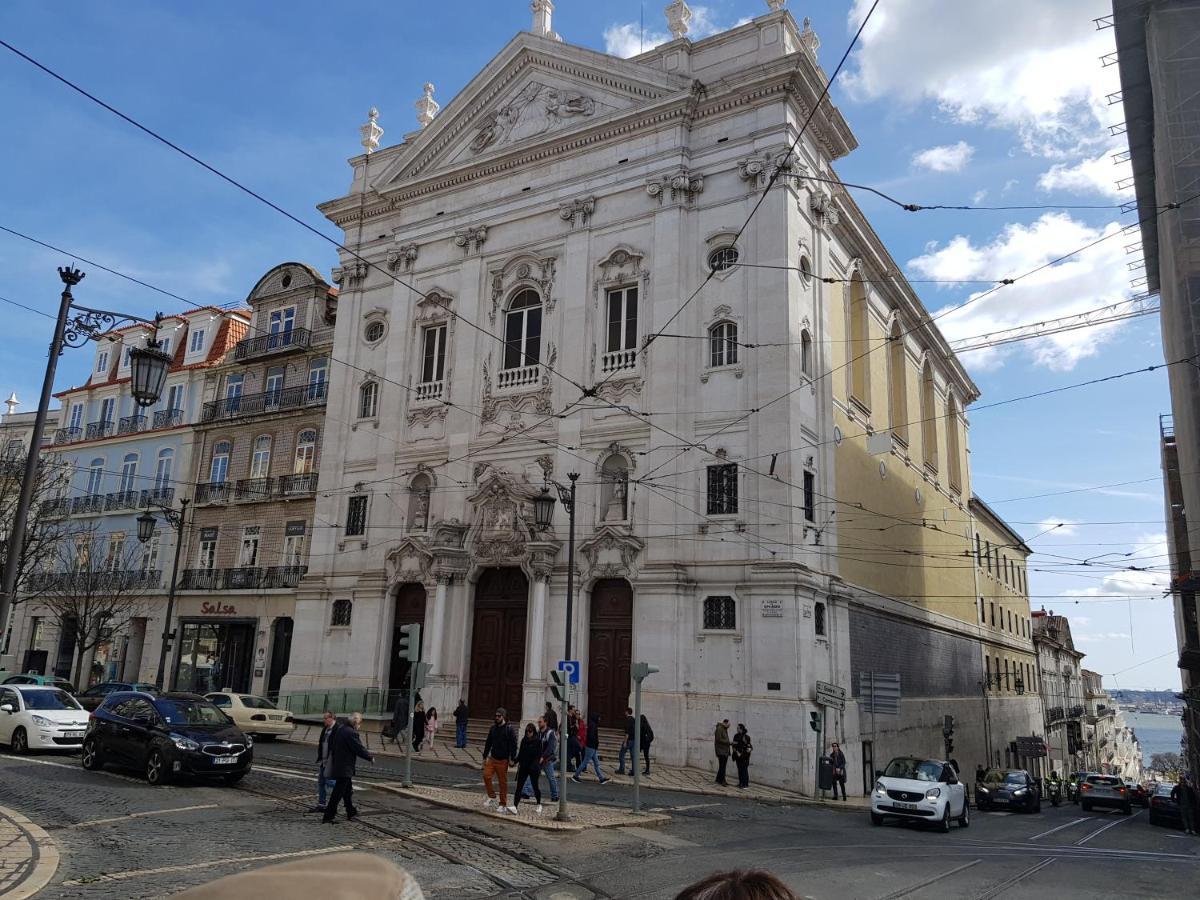 Апартаменты La Perle De Lisbonne ! Экстерьер фото